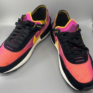 Nike Waffle One Mesh Sneakers Fuschia | Size 9